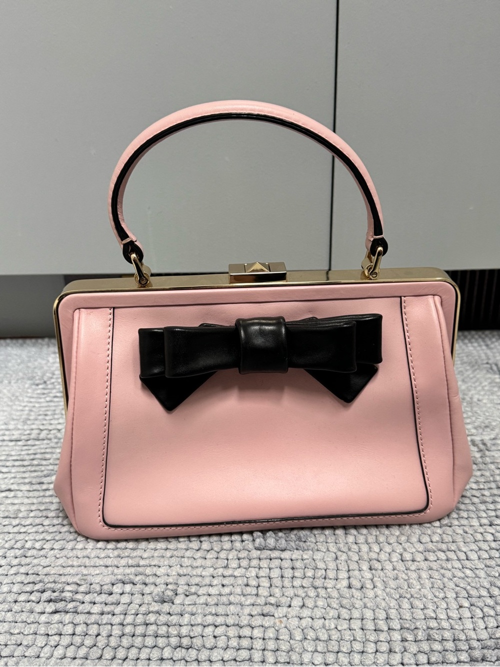 kate spade new york Pink Bow Frame Shoulder Bag Like New